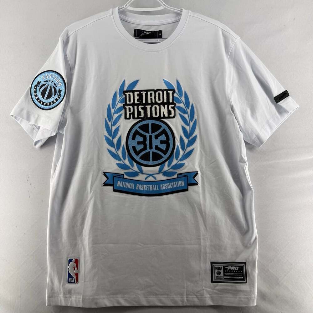 1540 Pro Standard Detroit Pistons T-Shirt Size M White